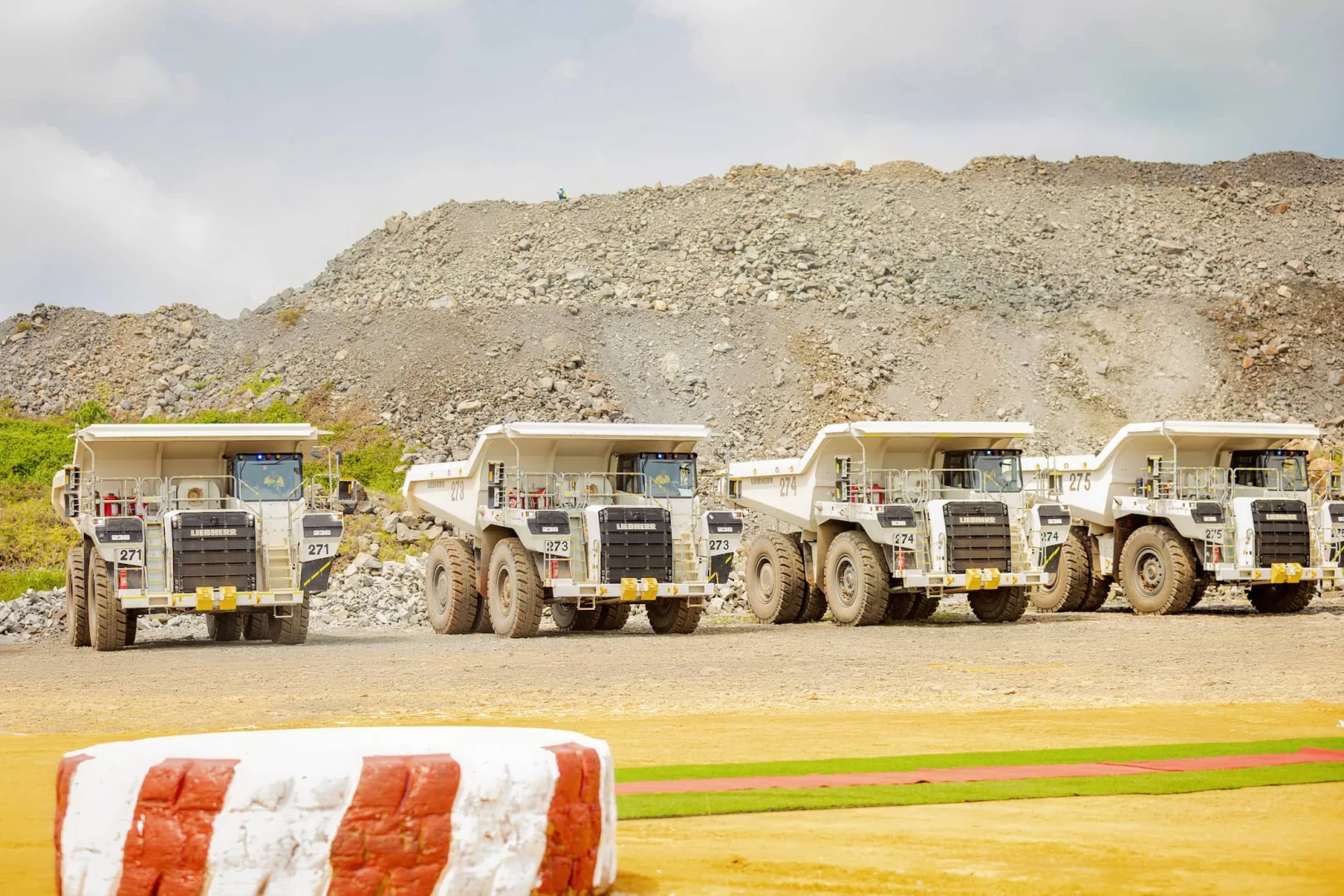 Liebherr T236 Trucks
